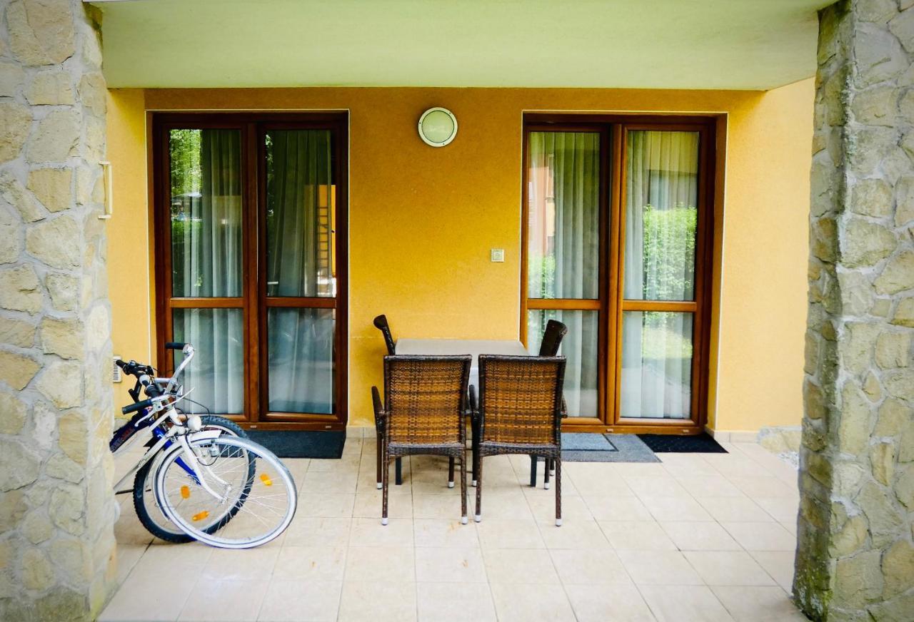 Fortuna Golf Apartman Buk Exterior photo
